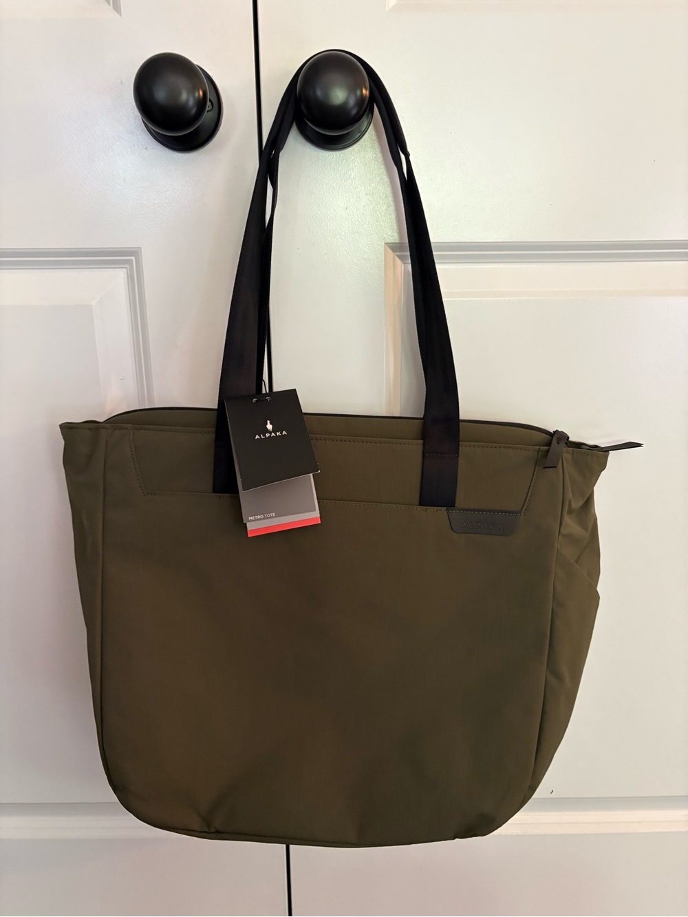 NEW Alpaka Metro Tote Green Axoflux 210D Water Resistant Travel Bag (14L) NWT